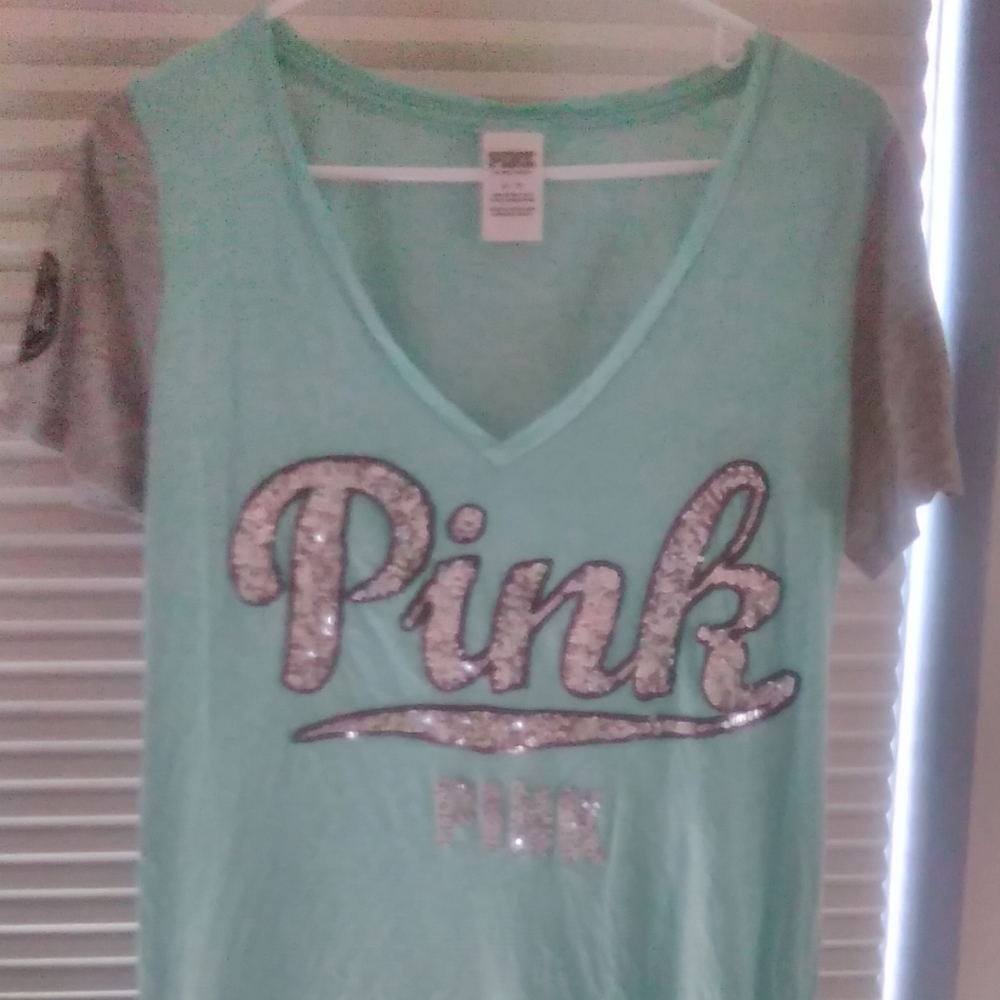 Sparkly short sleeve tee